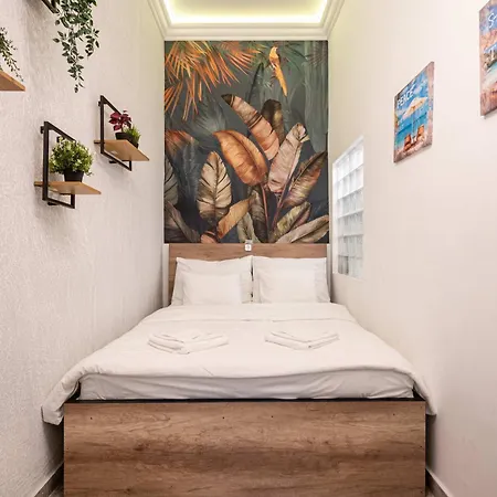 The Luxe Hideaway W40 Budapest